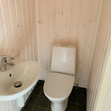 Cozy In Beautiful Area Near *